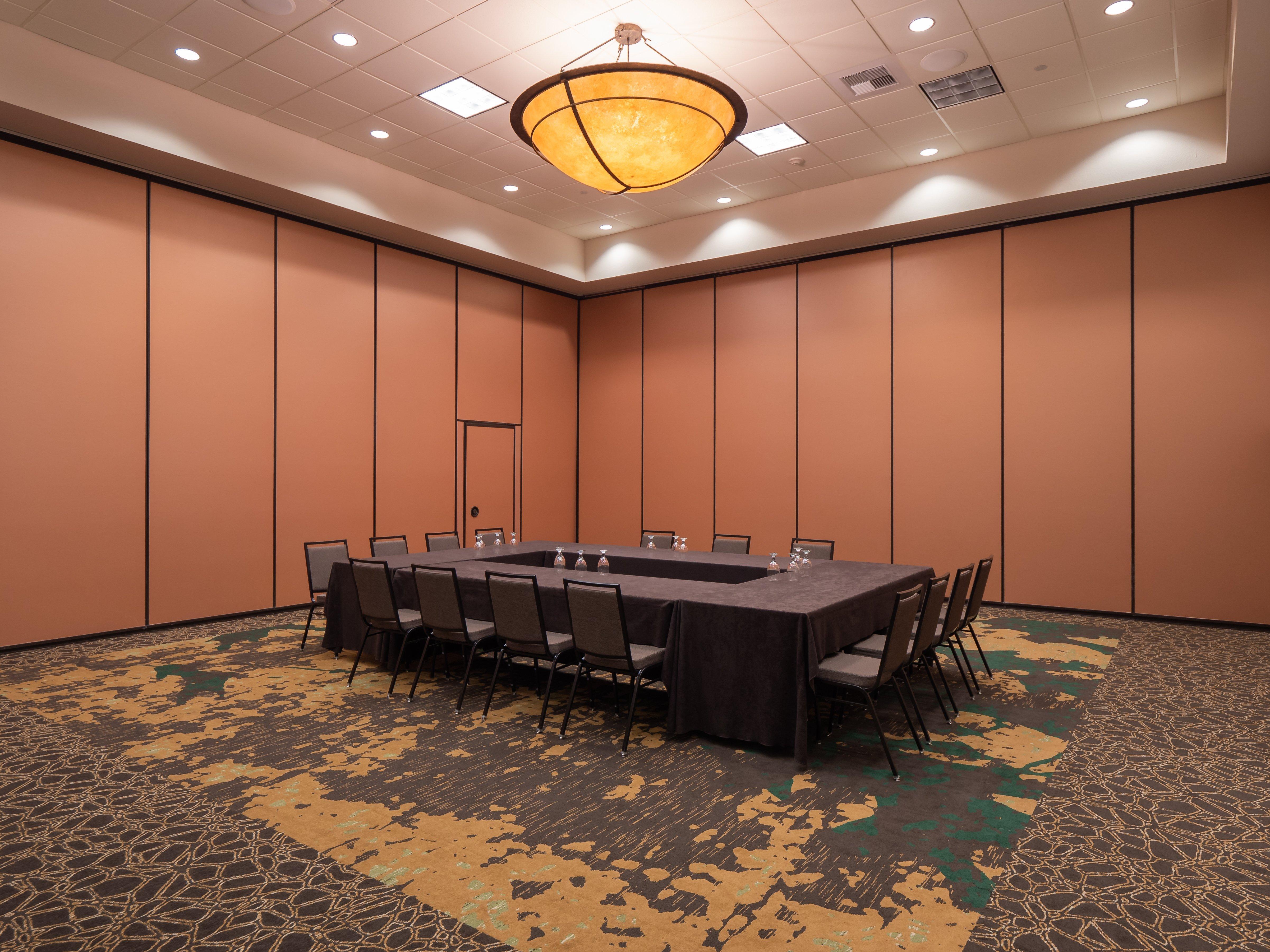- Convention Center By Ihg Hotel