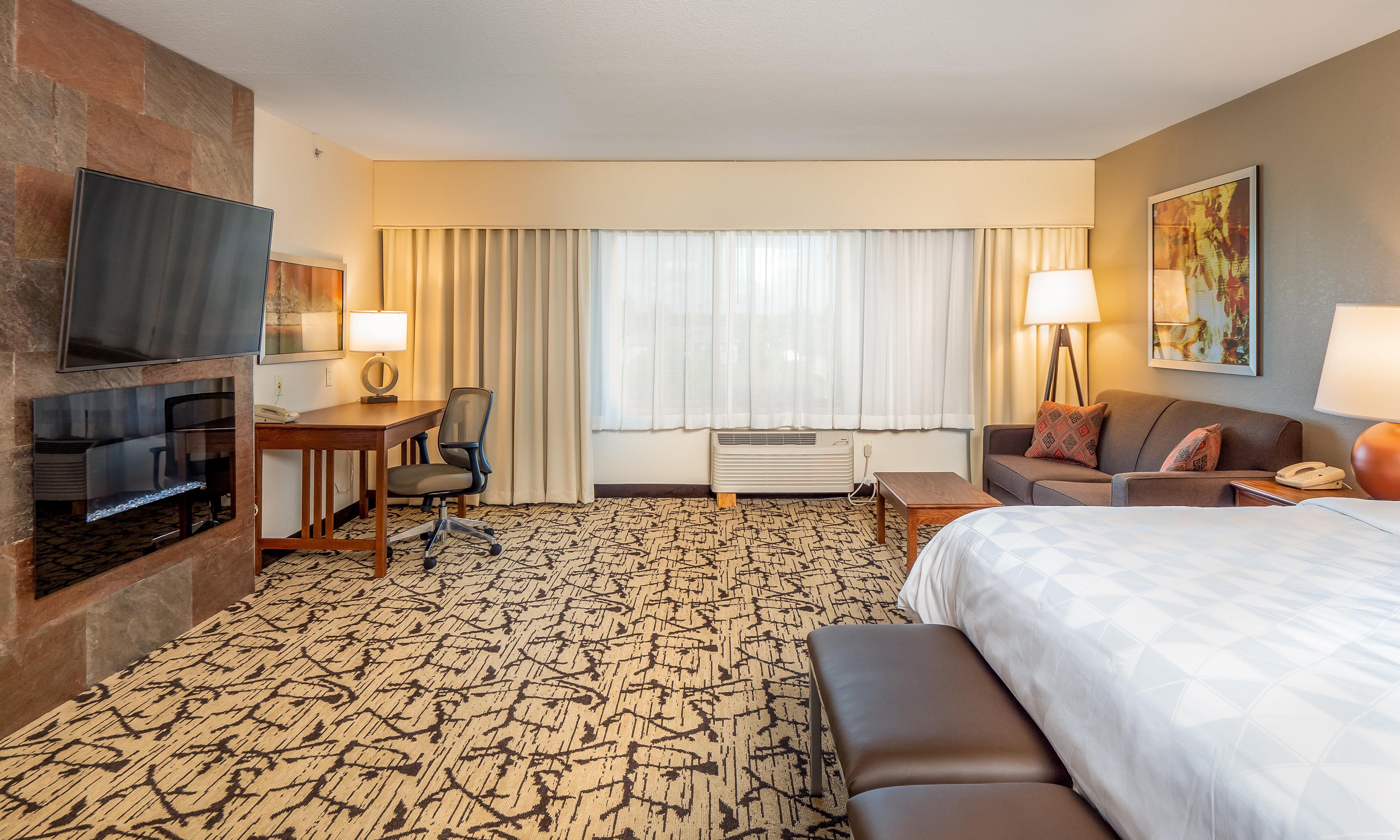 Hotel - Convention Center By Ihg 3*
