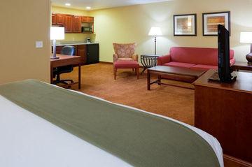 Hotel - Convention Center By Ihg 3*